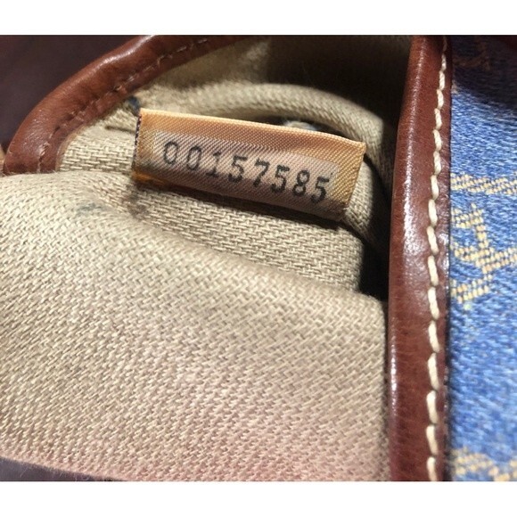 Dooney & Bourke Signature Blue Monogram Denim Detachable Strap Wristlet Wallet - Picture 6 of 6